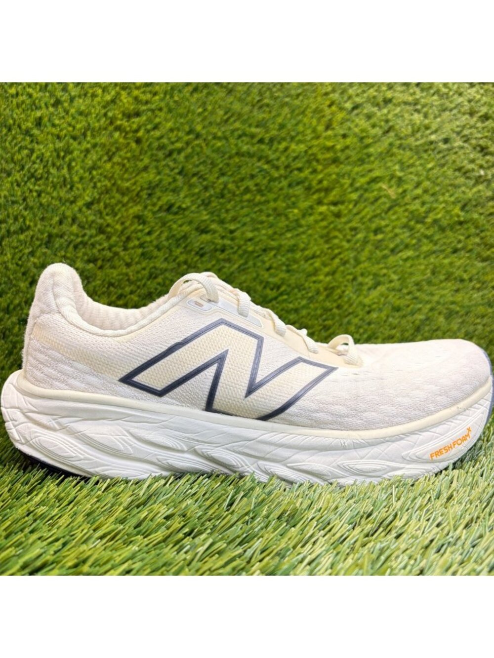 New Balance Fresh Foam X 1080v14 Womens Size 9 Ivory Running Shoes Sneakers
